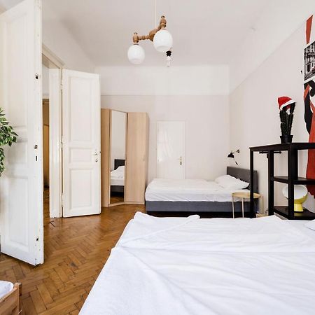 Downtown Circus Apartment 布达佩斯 外观 照片