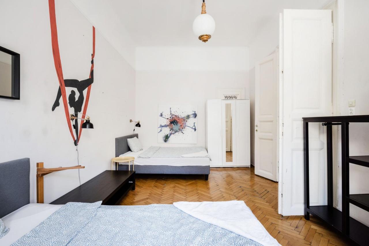 Downtown Circus Apartment 布达佩斯 外观 照片