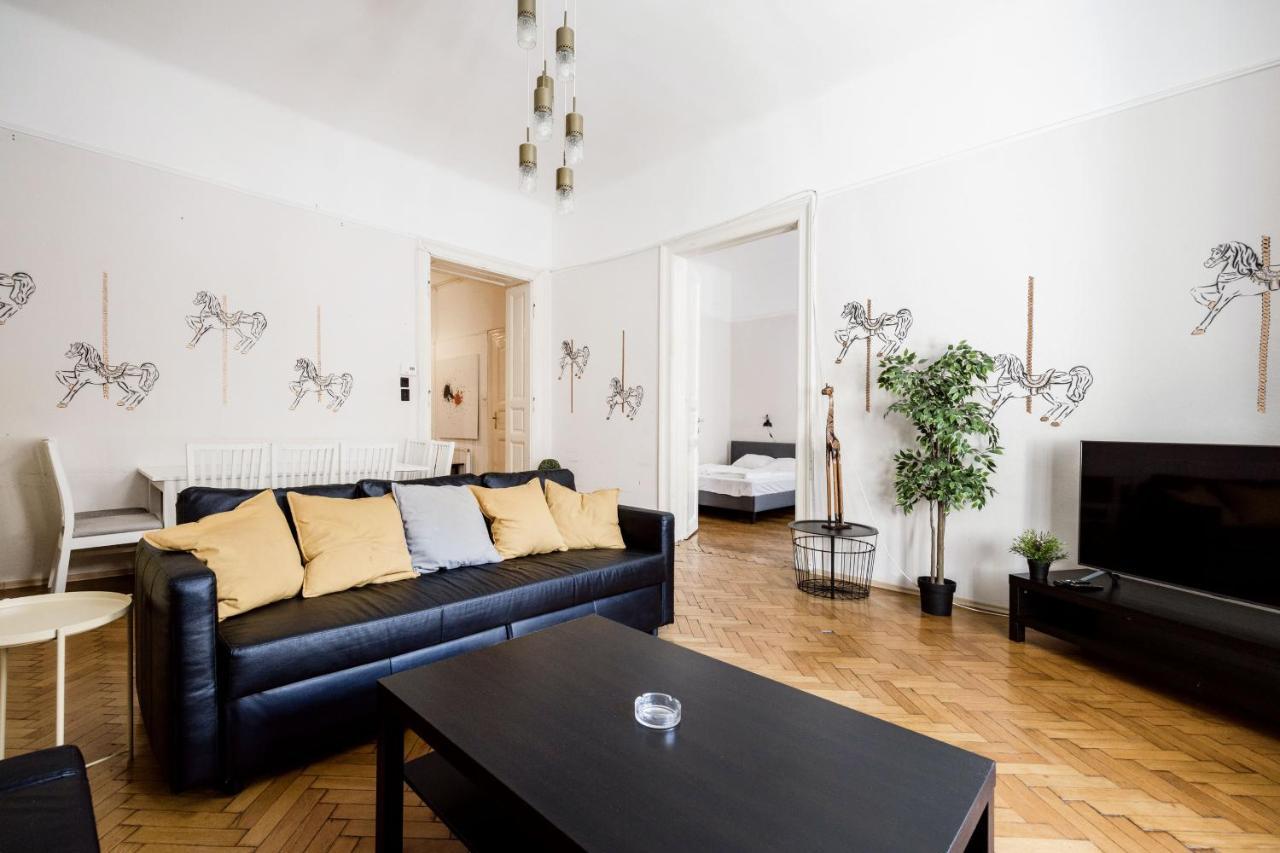 Downtown Circus Apartment 布达佩斯 外观 照片