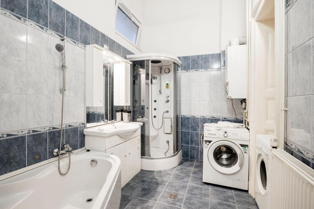 Downtown Circus Apartment 布达佩斯 外观 照片