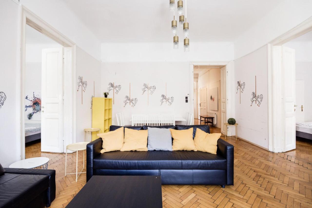 Downtown Circus Apartment 布达佩斯 外观 照片