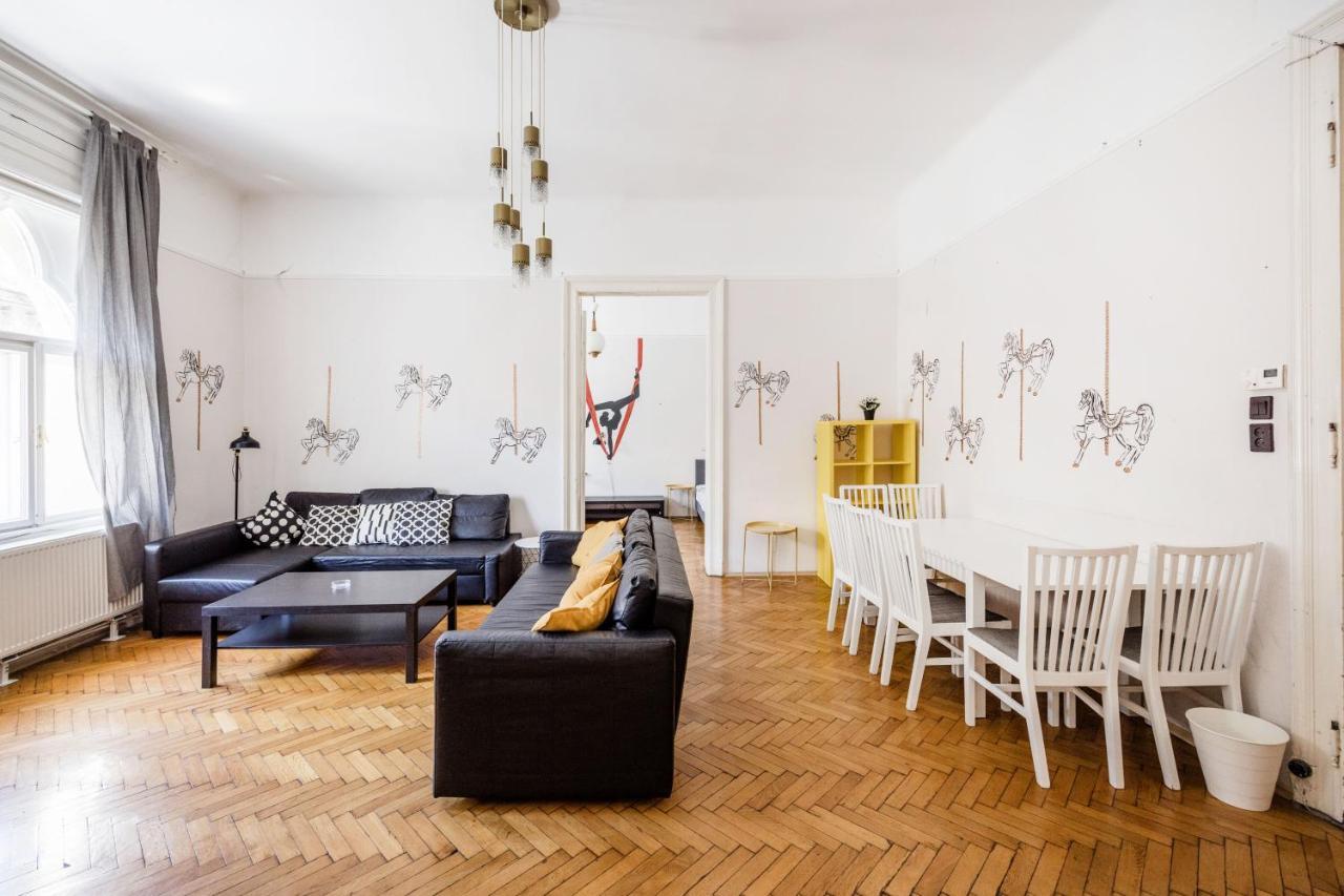 Downtown Circus Apartment 布达佩斯 外观 照片